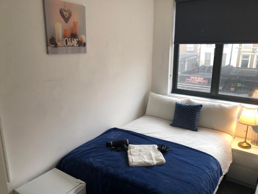 Cosmopolitan Comfort Private Bedrooms In Euston 106 Londra Exterior foto
