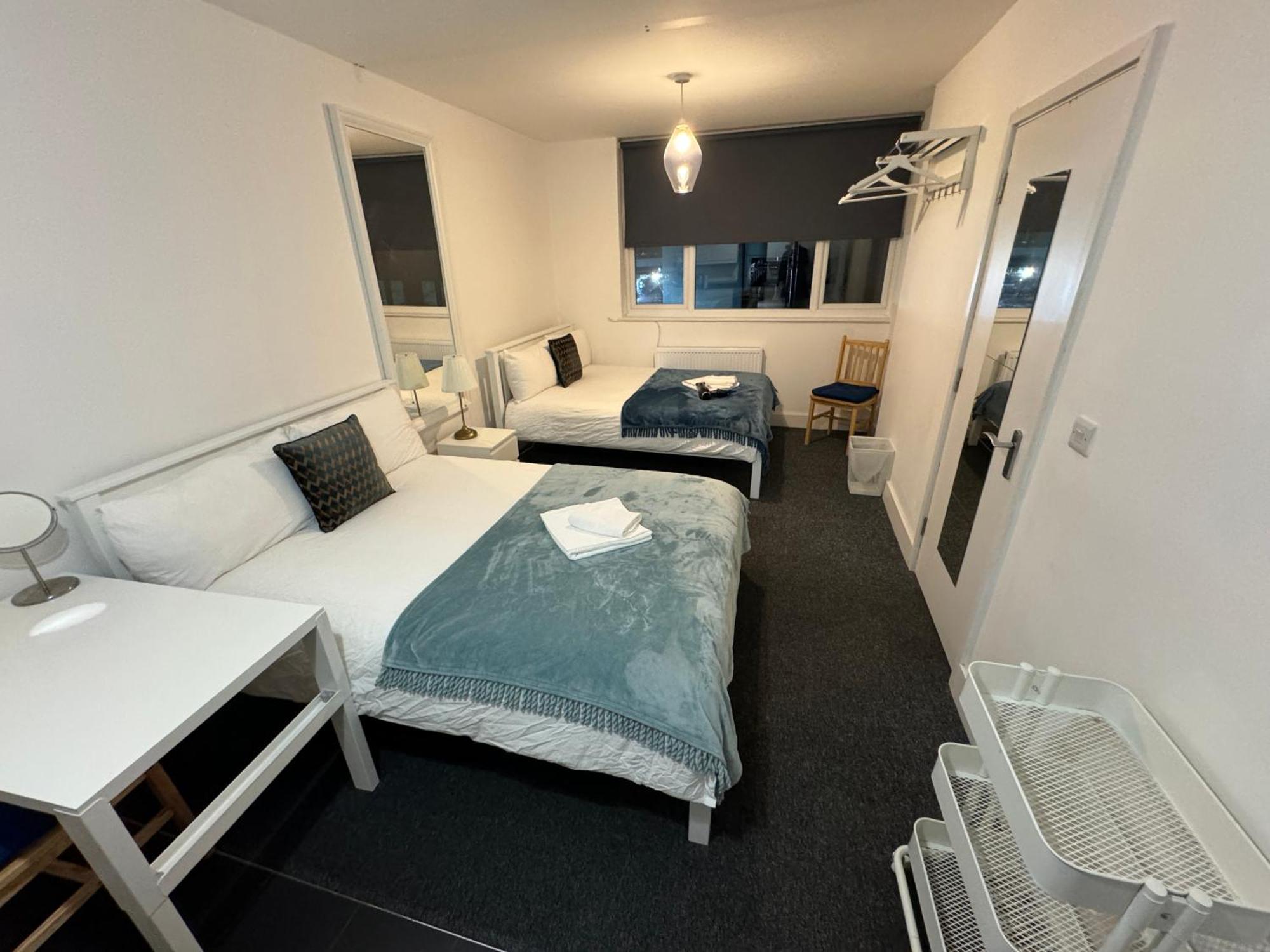 Cosmopolitan Comfort Private Bedrooms In Euston 106 Londra Exterior foto