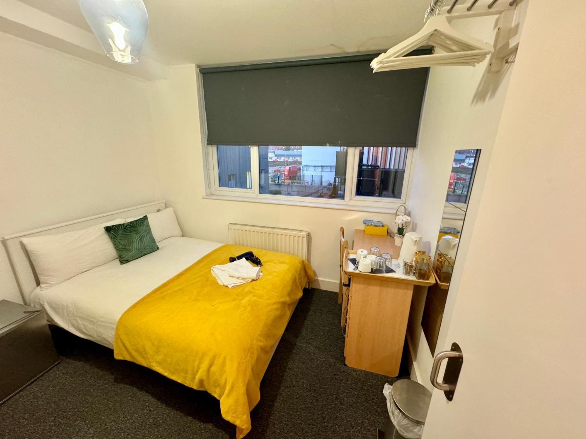 Cosmopolitan Comfort Private Bedrooms In Euston 106 Londra Exterior foto
