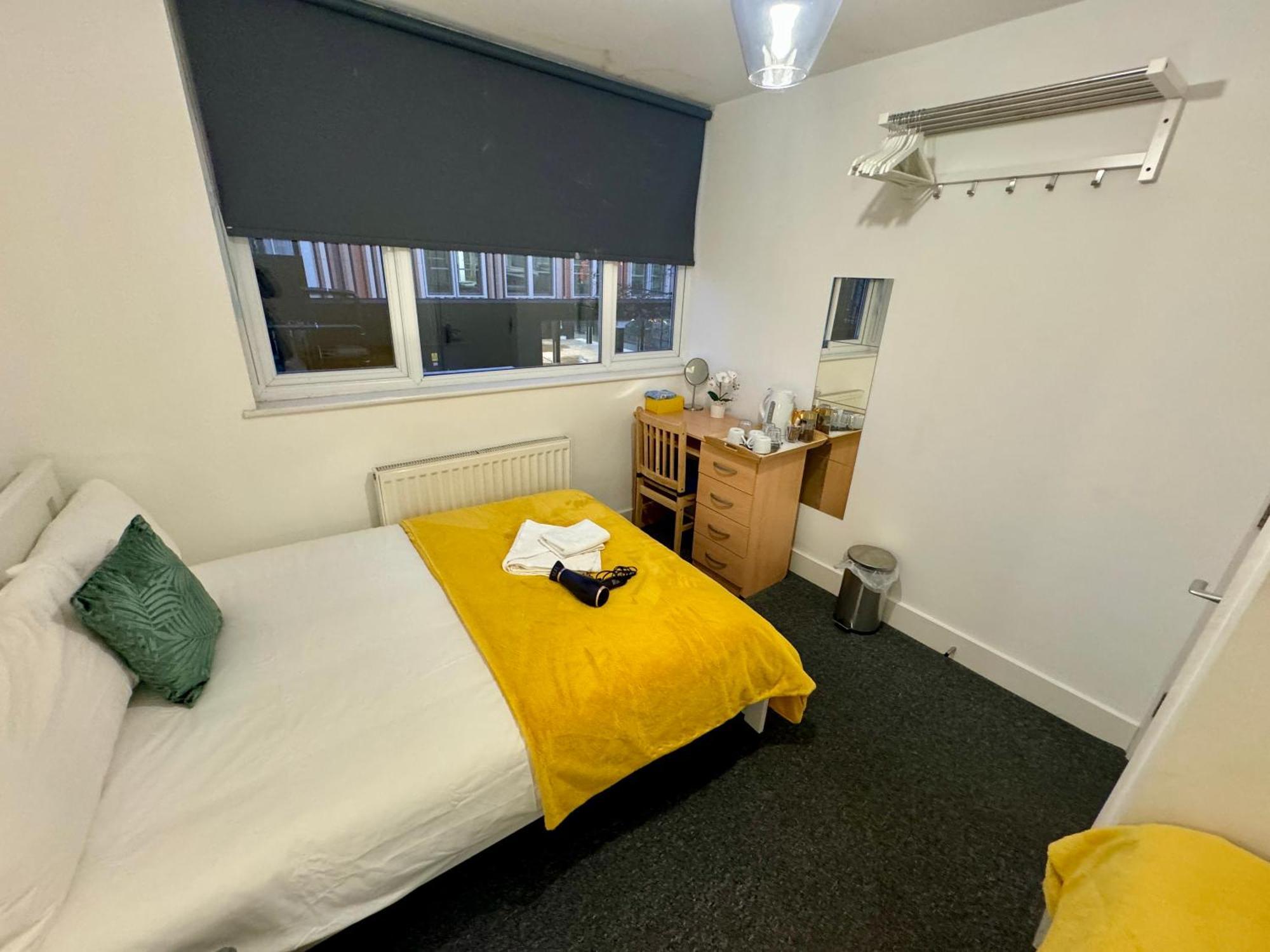 Cosmopolitan Comfort Private Bedrooms In Euston 106 Londra Exterior foto